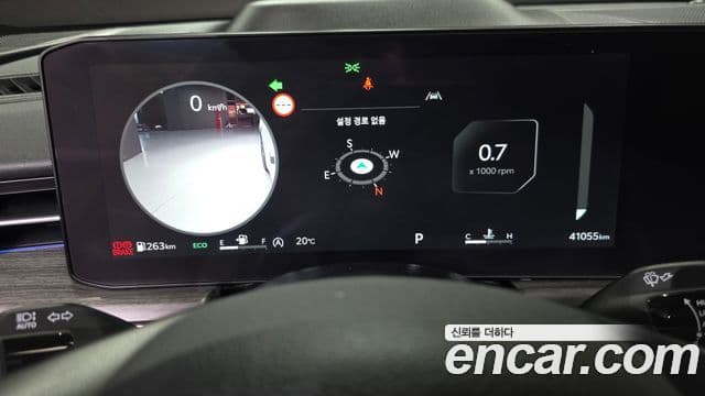 Kia K5 2025 — ფოტო 8/20