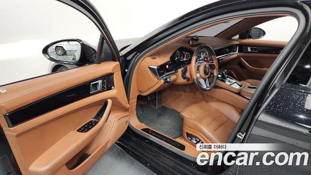 Porsche Panamera 2020 — фото 10 из 20
