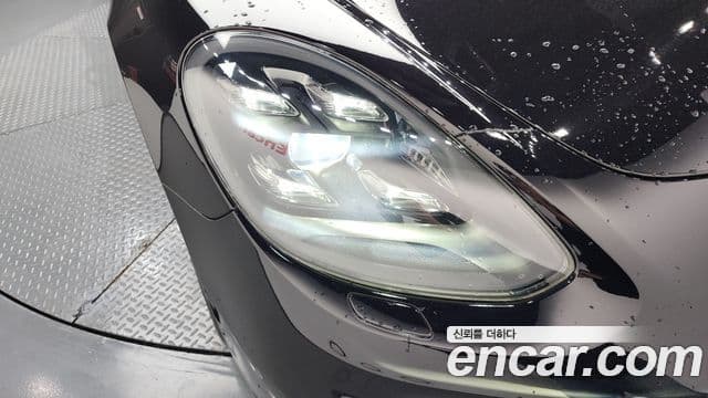 Porsche Panamera 2020 — Şəkil 37/37