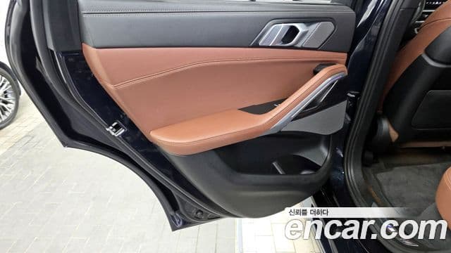 BMW X6 2024 — Photo 29/33