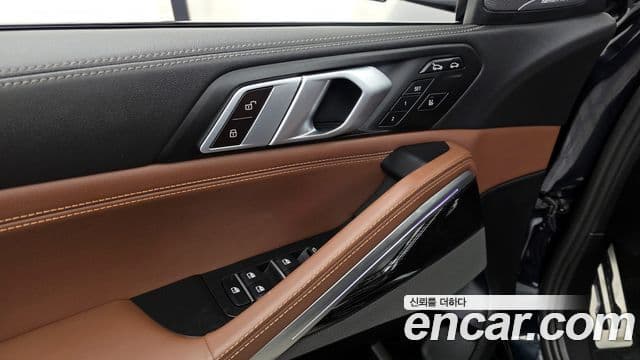 BMW X6 2024 — Photo 22/33
