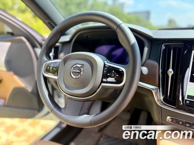 Volvo S90 2024 — ფოტო 14/20