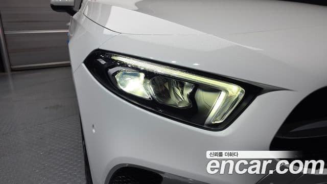 Mercedes-Benz A-Class 2023 — Photo 14/30