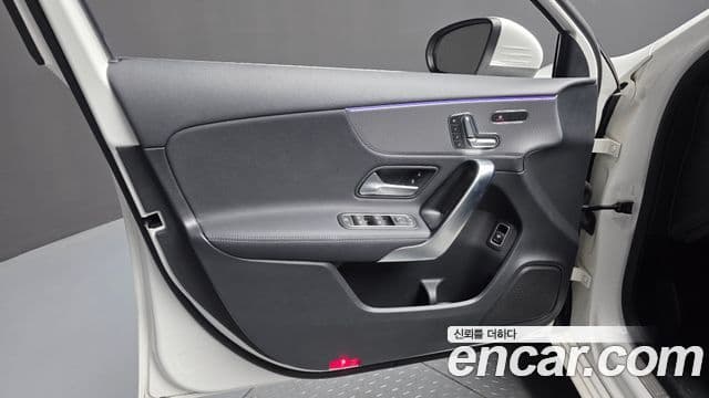 Mercedes-Benz A-Class 2023 — Photo 29/30