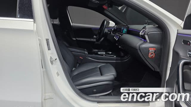 Mercedes-Benz A-Class 2023 — Photo 30/30