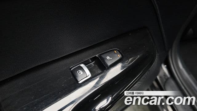 Kia K5 2024 — ფოტო 19/20