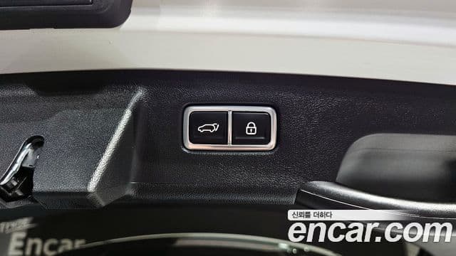 Kia Sorento 2022 — Şəkil 18/20