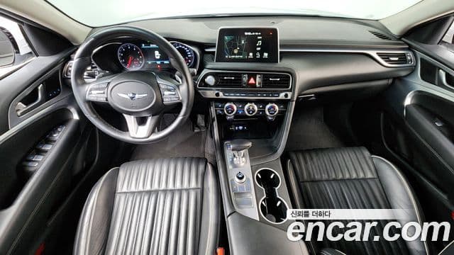 Genesis G70 2020 — Photo 3/31