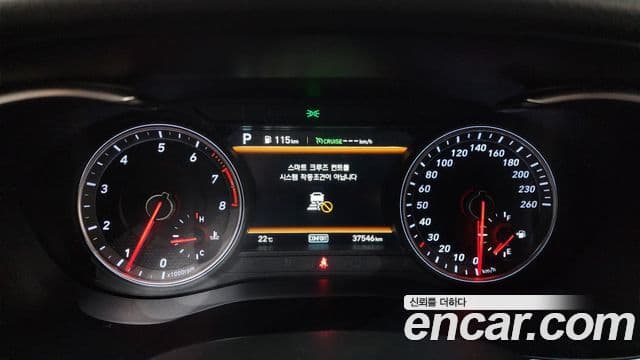 Genesis G70 2020 — Photo 6/31