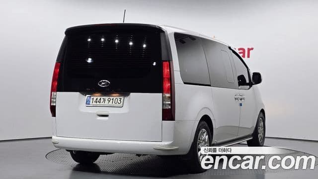 Hyundai Staria, 2022