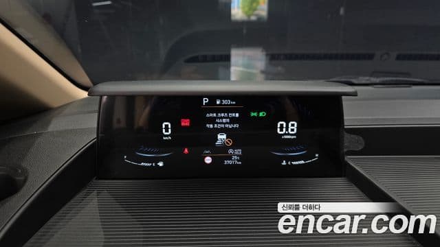 Hyundai Staria 2022 — ფოტო 7/20