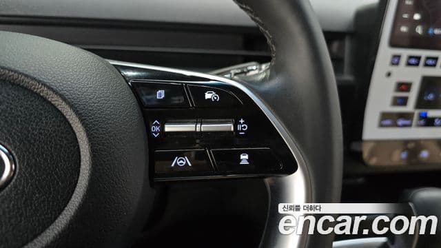 Hyundai Staria 2022 — ფოტო 15/20