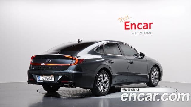 Hyundai Sonata 2021 — ფოტო 2/20