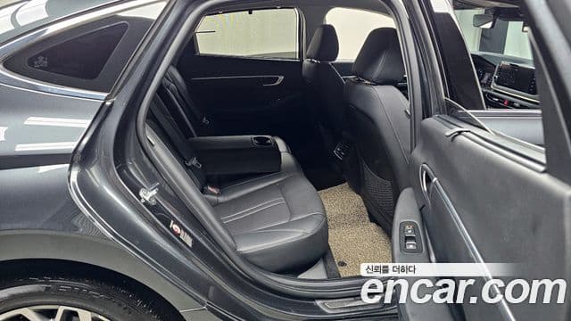 Hyundai Sonata 2021 — ფოტო 12/20