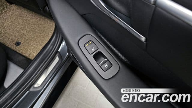 Hyundai Sonata 2021 — ფოტო 19/20