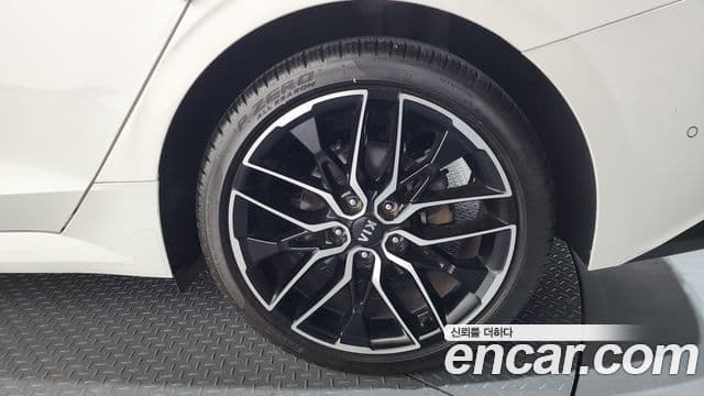 Kia K5 2021 — Photo 15/33