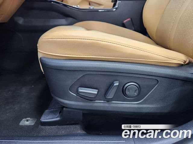 Kia Sorento 2022 — ფოტო 3/20