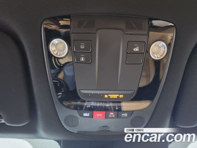 Kia Sorento 2022 — ფოტო 13/20