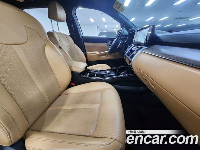 Kia Sorento 2022 — ფოტო 16/20