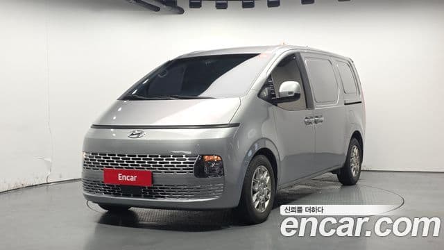 Hyundai Staria 2021 — Şəkil 1/20