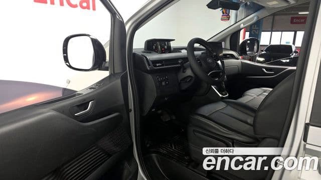 Hyundai Staria 2021 — Şəkil 10/20