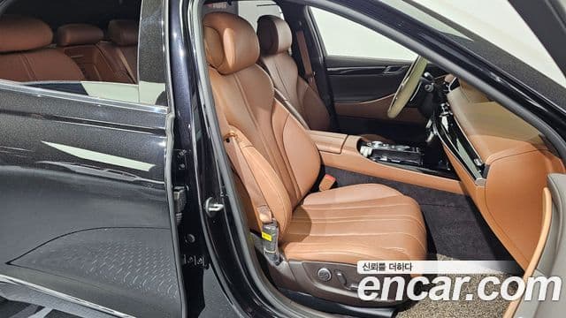Genesis G80 2022 — ფოტო 2/36