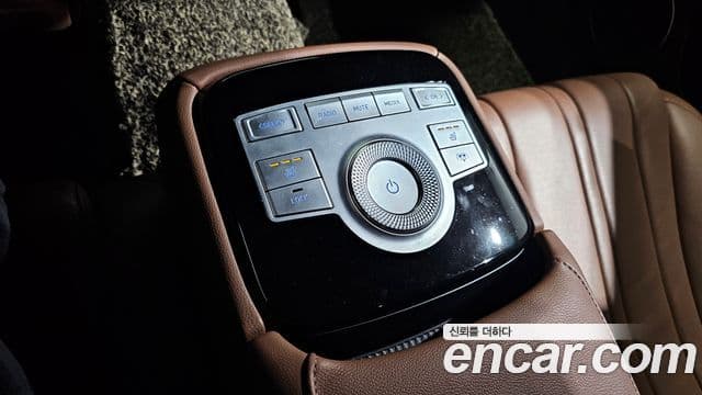 Genesis G80 2022 — ფოტო 16/36