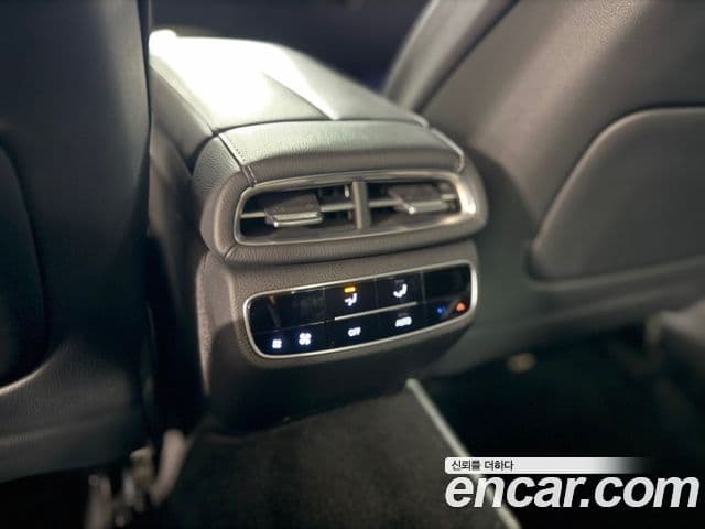 Genesis G80 2020 — Şəkil 12/20