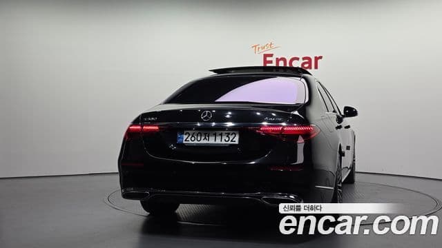 Mercedes-Benz S-Class 2021 — ფოტო 16/20