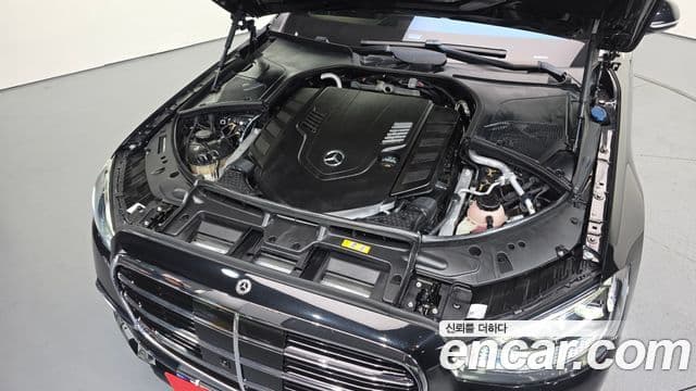 Mercedes-Benz S-Class 2021 — ფოტო 17/20