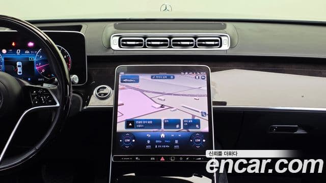 Mercedes-Benz S-Class 2021 — ფოტო 15/20