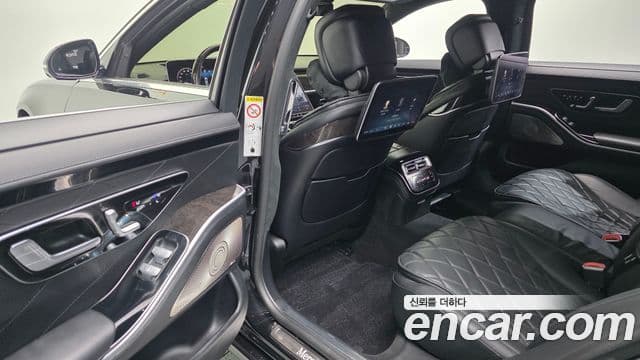 Mercedes-Benz S-Class 2021 — ფოტო 19/20