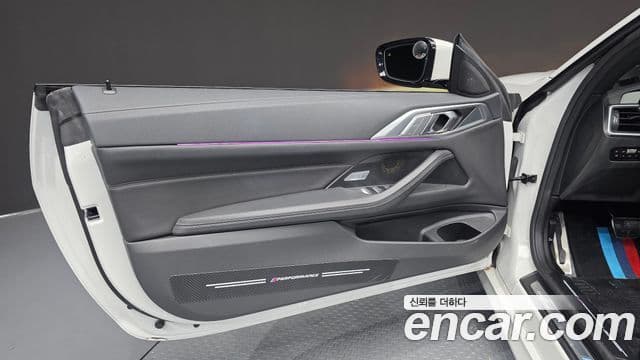 BMW 4 Series 2022 — ფოტო 25/30