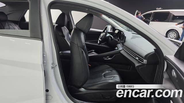 Hyundai Avante 2022 — Фото 10/20