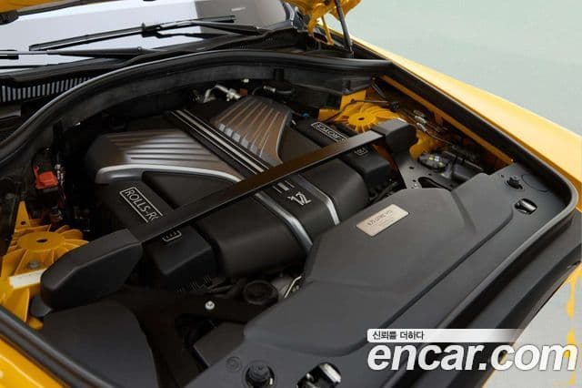 Rolls-Royce Cullinan 2024 — ფოტო 5/19