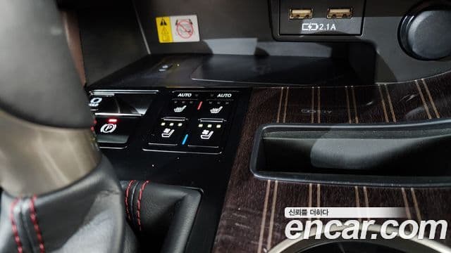 Lexus RX450h 2021 — Şəkil 16/20