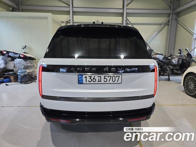 Land Rover Range Rover 2024 — ფოტო 3/20