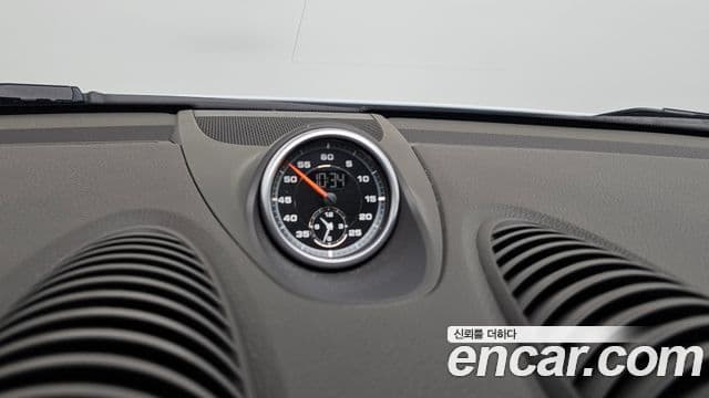 Porsche 718 Boxster 2018 — ფოტო 18/20
