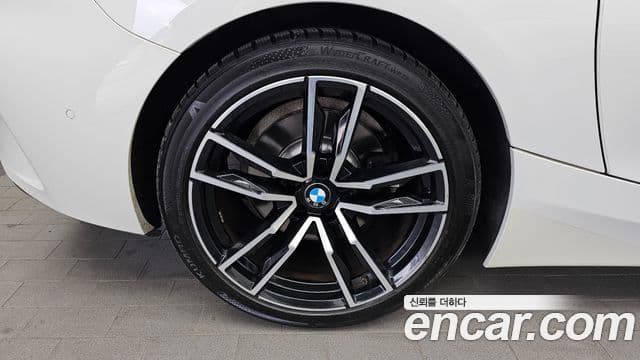 BMW Z4 2019 — ფოტო 5/20