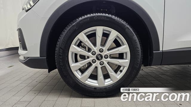 Audi Q3 2025 — ფოტო 31/33