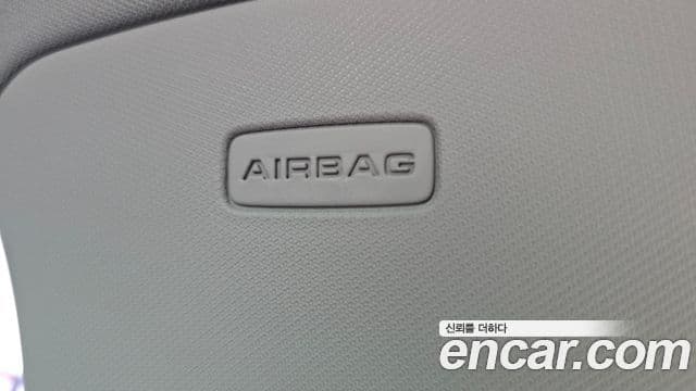 Audi Q3 2025 — ფოტო 11/33