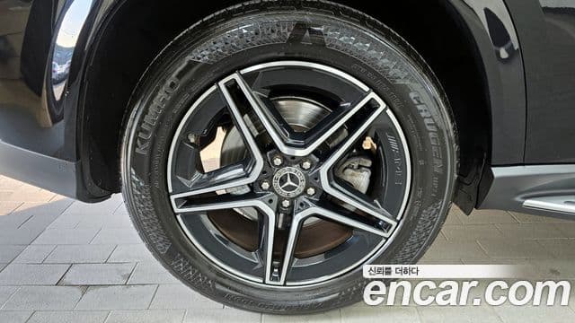 Mercedes-Benz GLE-Class 2020 — Фото 5/20