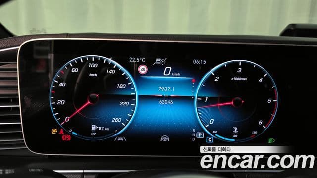 Mercedes-Benz GLE-Class 2020 — Фото 8/20