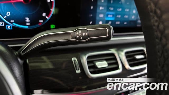Mercedes-Benz GLE-Class 2020 — Фото 9/20