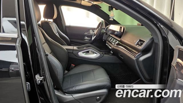 Mercedes-Benz GLE-Class 2020 — Фото 11/20
