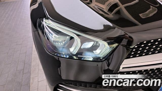 Mercedes-Benz GLE-Class 2020 — Photo 29/34