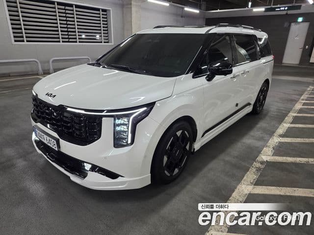 Kia Carnival 2023 — Şəkil 12/16