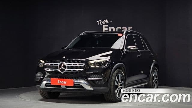 Mercedes-Benz GLE-Class 2024 — Фото 1/20