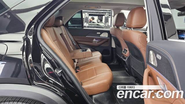 Mercedes-Benz GLE-Class 2024 — Фото 12/20