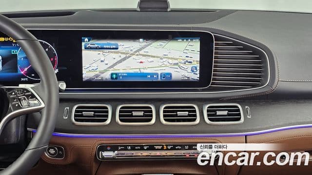 Mercedes-Benz GLE-Class 2024 — Фото 14/20